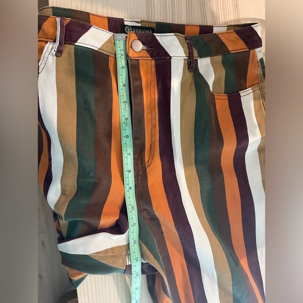 Versona Multicolor Stripe Flaired Bottom Jeans - Picture 9 of 13